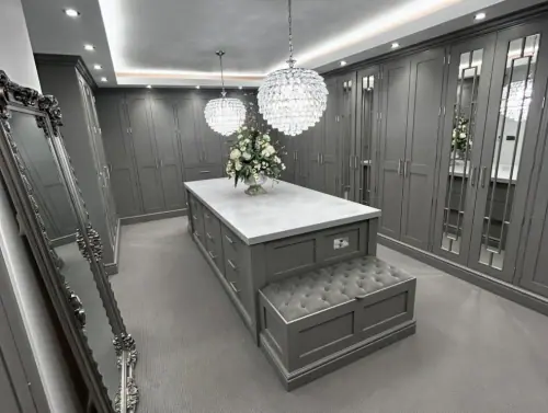 Why Kent Wardrobes Walk-In Wardrobes?